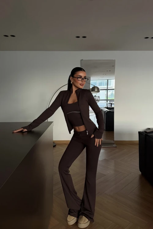 brown-crop-suit-20187.webp
