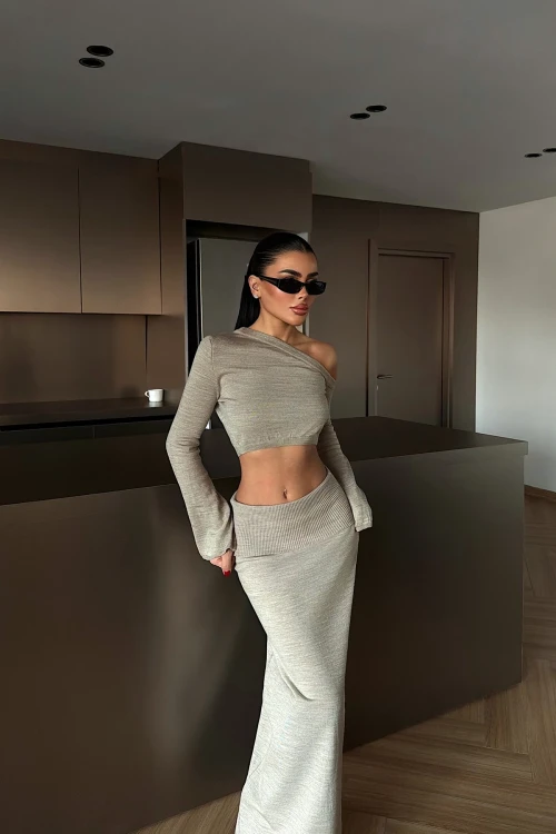 mink-skirt-suit-20628.webp
