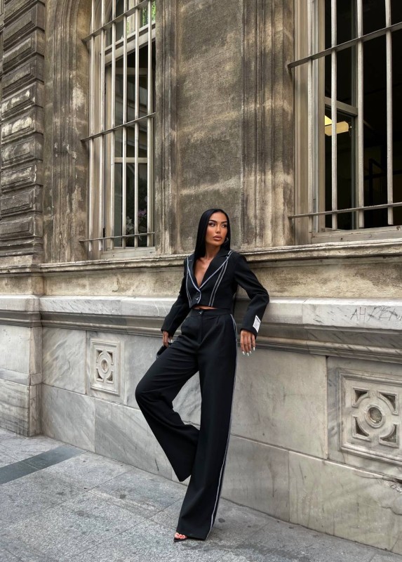 ÉLITE FRAME – luksusowy komplet fashion-week