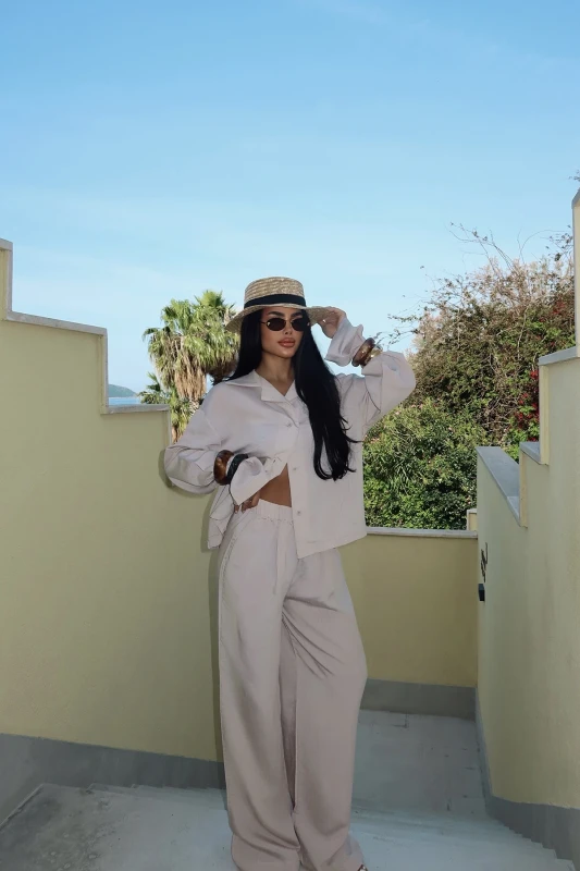 1793 RIVIERA ÉLITE – Linen Touch Resort Set