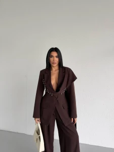 SILHOUETTE – Luxury Statement Suit S1