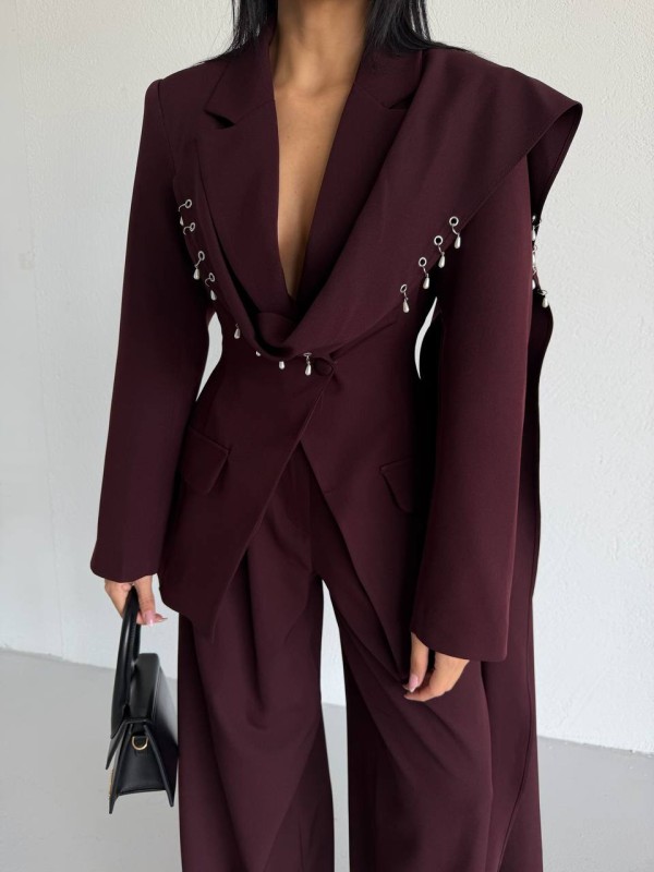 SILHOUETTE – Luxury Statement Suit S4